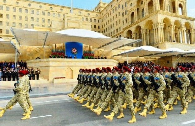 image-parad1-640x403