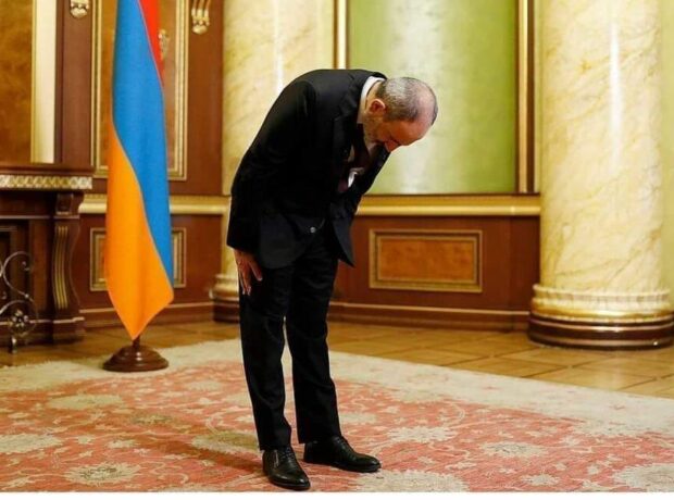 image-pashinyan-bas-eyir