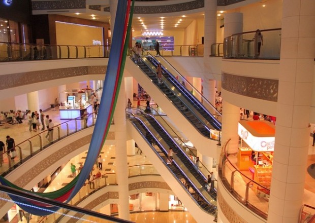 image-1627297260-featured-shopping-mall