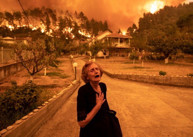 image-1628601391-gettyimages-1234584203