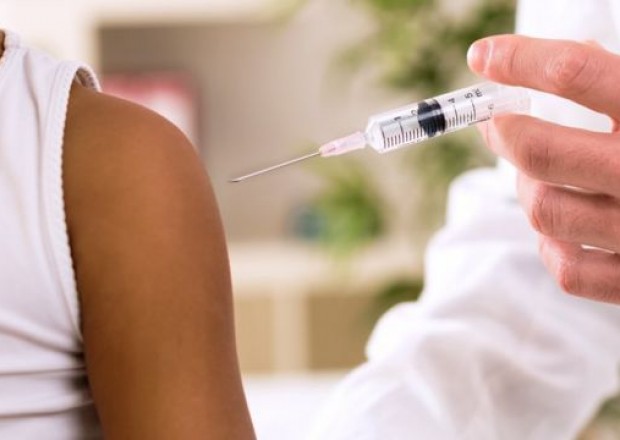 image-1629118749-_97815136_child-vaccination_150917_gt