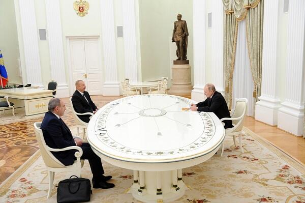 image-eliyev-putin-pashinyan