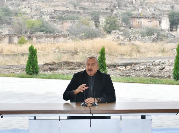 image-13005914-681d-3547-8380-1756ee79d855_850