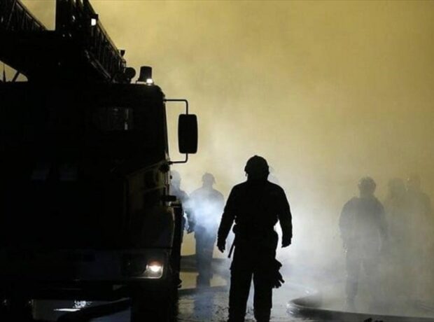 image-21f18868-380b-30b7-bcf3-7ff1f6a2a931_850