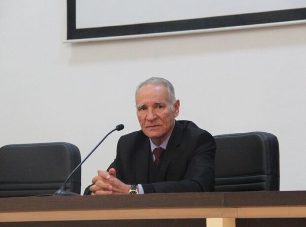 image-13ec6ad2-d192-3a61-85a1-4f9e67e1cfd1_850