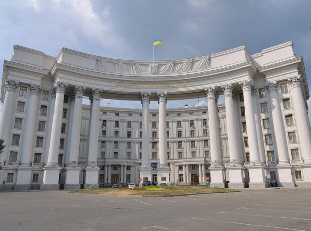 image-1eccd9cc-8a51-361d-a7a5-918a9d54a42f_850