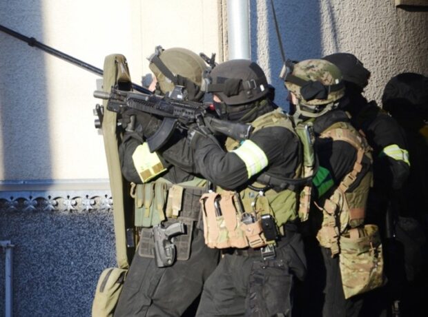 image-3c325827-e67b-3bb3-bc93-427d2721e593_850