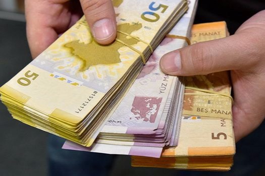 image-5b1fd42da3115_agstafada-evden-17-min-manata-yaxin-pul-ogurlandi