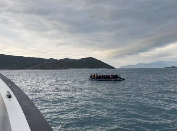 image-b7e511d9-7d48-3a5e-bf9d-d99c397183c3_850