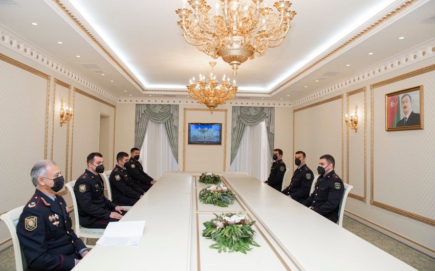 image-dfbbe5f9-0ca3-3e34-94ac-cad8e5548f63_850