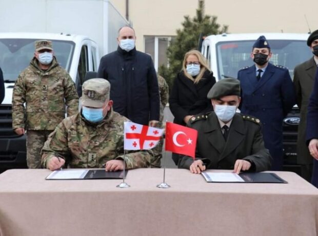 image-1643440567-540d2c35-fa1c-32b4-a148-7fda30f652b7_850