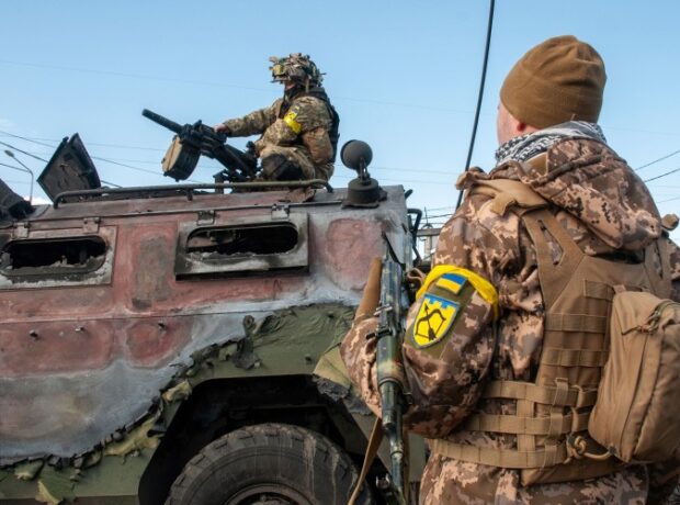 image-1648370391-220227115548-04-ukraine-russia-0227-kharkiv