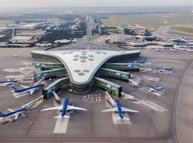 image-1650447276-baku-heydaraliyevairport-620x404