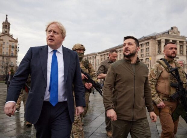 image-1653731991-johnson-zelenskiy-kiev-reuters-1810240