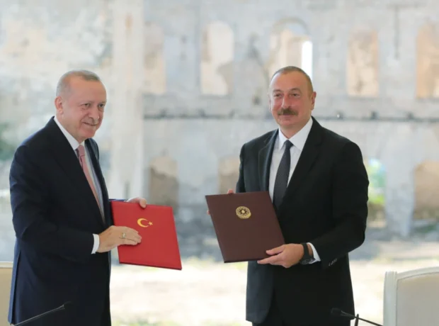 image-7b83772b-6f2f-4b17-aae3-1fa7e9874f96_cx17_cy26_cw75_w1200_r1