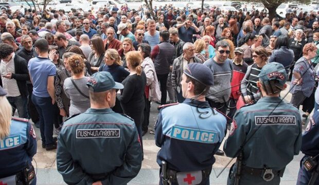 image-1654675307_ermenistan-aksiya