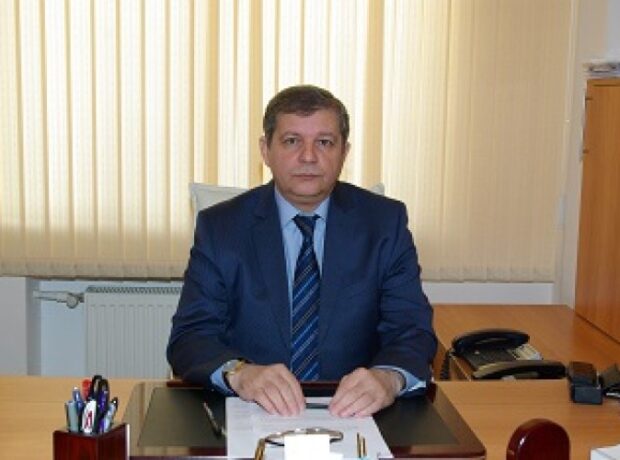 image-1654849176-zekay_m