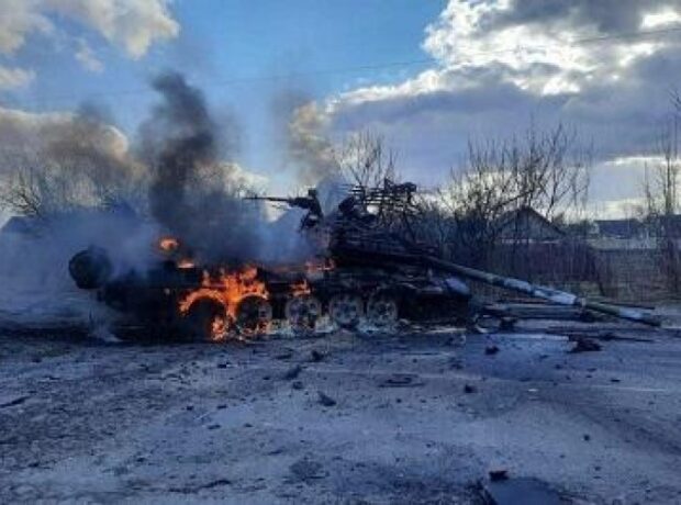 image-1656141763-1655570947-ukrayna-rus-tank