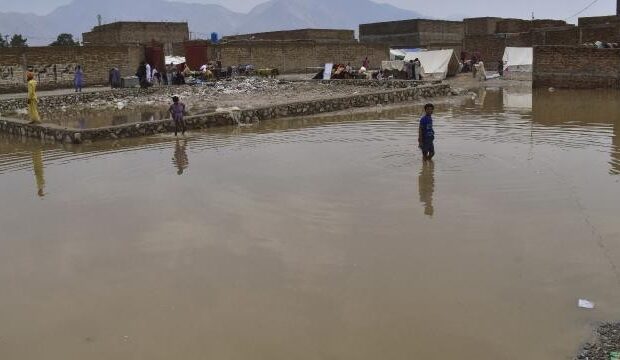 image-1657172861_pakistan-sel-ap-1872642_2