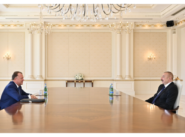 image-1658222715-aaa