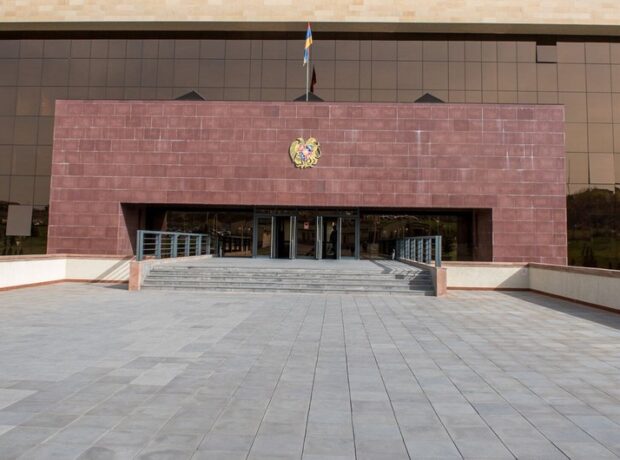 image-843c15dd-71ec-3c5b-9709-17872634fb29_850-1