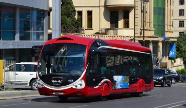 image-1659070181_1659018477_1530685745_avtobus_bakubus-bna