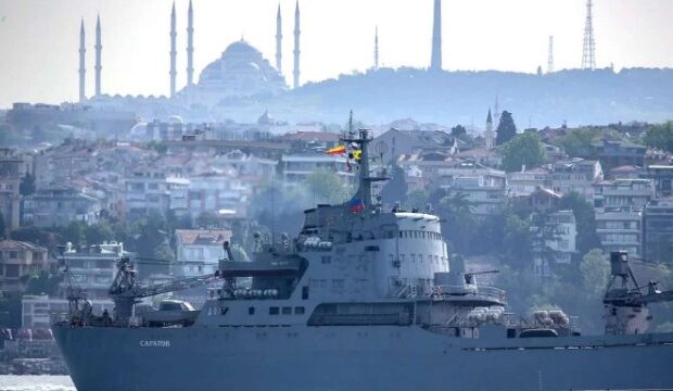 image-1661757060_1645769074_rusya-ya-ait-2-savas-gemisi-istanbul-bogazi-ndan-gecti1618643861