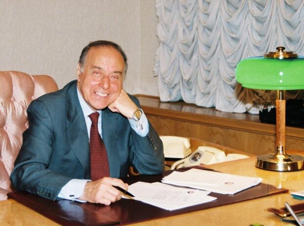 image-35de26e4-b72a-343c-9ee9-c5a4b4c995aa