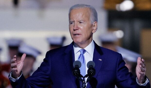 image-1665120581_2022-09-24t004002z_1601222820_rc2cnw90862p_rtrmadp_3_usa-biden-elton-john-pic_32ratio_900x600-900x600-40881