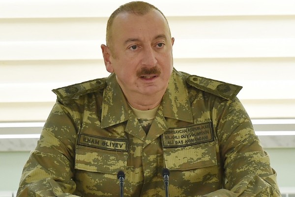 image-1667907557_ilham_aliyev_visited_military_unit_of_defense_ministrys_special_forces_18_-cropped