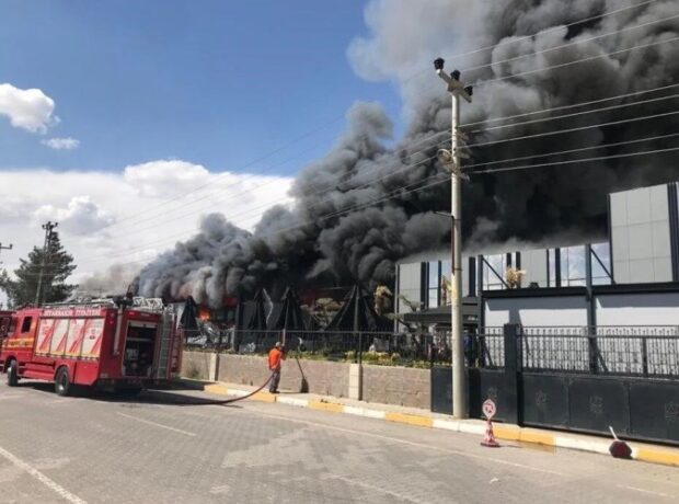 image-1668745789-turkiye_fire_130622_001