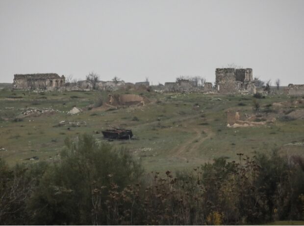 image-585eb412160603612779714467610832706