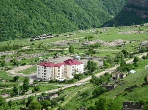 image-kelbecer-tezis