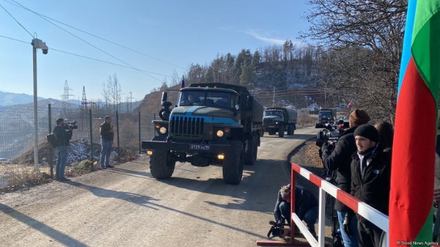image-1672346636_1672344105_1671887826_1671782936_trend_russian_aarmy_car_231222_4