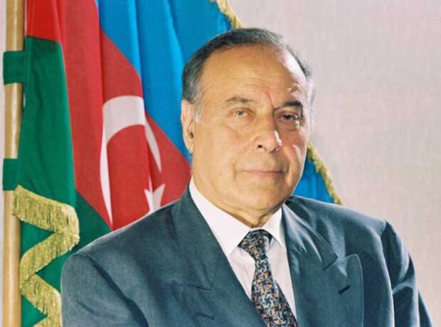 image-7d3f96ac29-heyder-eliyev-fenomeni