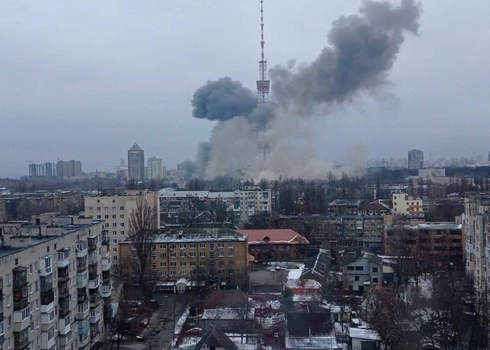 image-1651174746-russian_bombardment_of_telecommunications_antennas_in_kiev