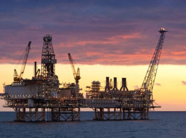 image-1674719224-azeri_chirag_guneshli_oil_rig_300816_-1