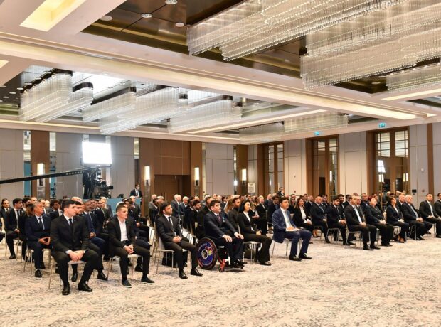 image-cf7bf26a-0fd0-3a59-ab80-6aa76acb2d9d