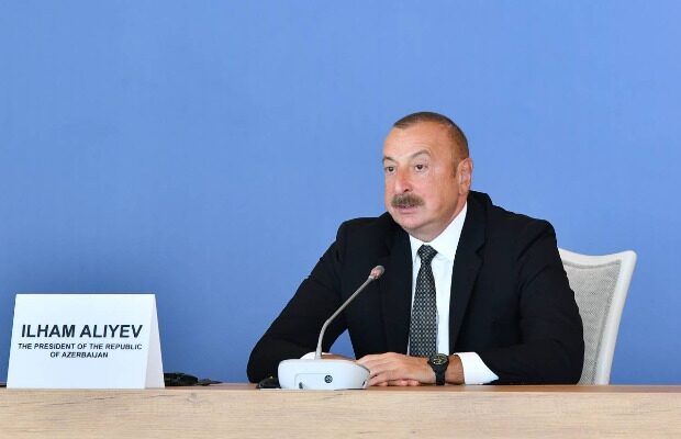 image-mycollages_-_2022-06-16t111254-834