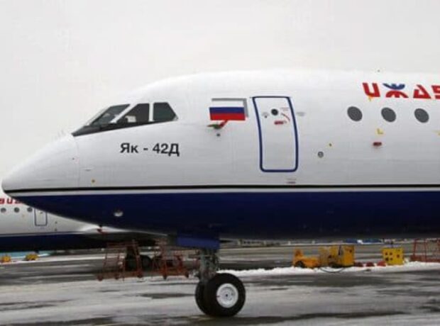 image-1678951824-yak-42-izhavia-820x410-1-700x350