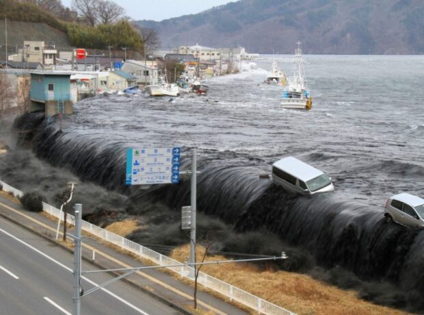 image-1675681510-tsunami-deprem-1