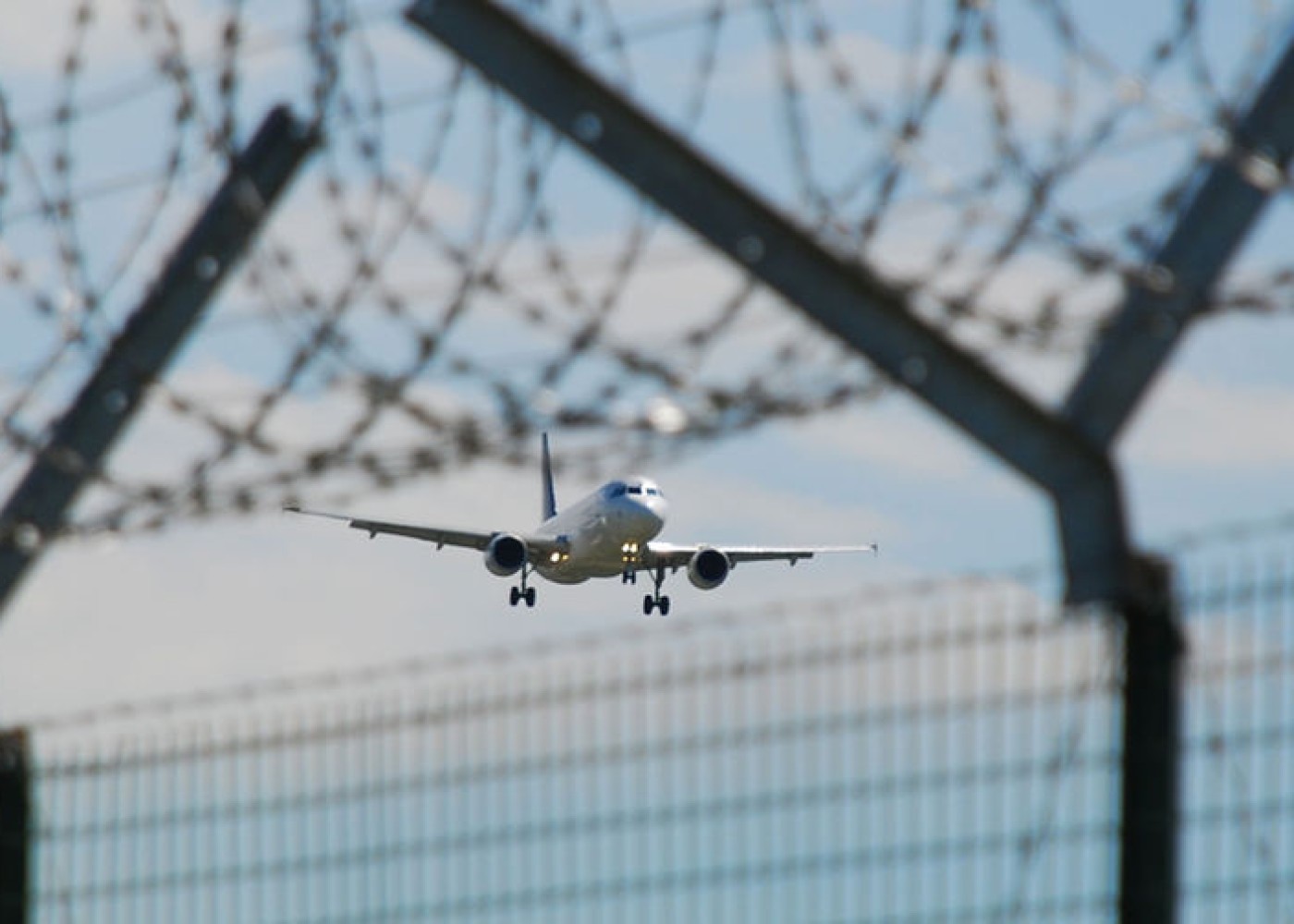 image-1681195811-depositphotos_9939089_l-2015-pic905-895x505-98833