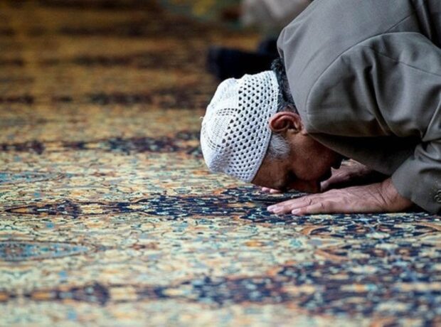 image-1681890222-1651468601_780x411-izmirde-bayram-namazi-saat-kacta-izmir-bayram-namazi-saati-2022-1651414840700