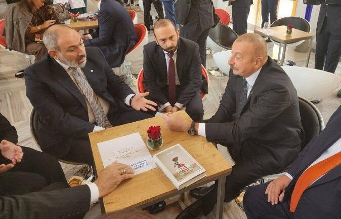 image-eliyev-pashinyan