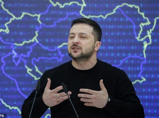 image-1675860345-1675853671_93_zelensky-visits-the-uk-for-talks-with-rishi-sunak-and