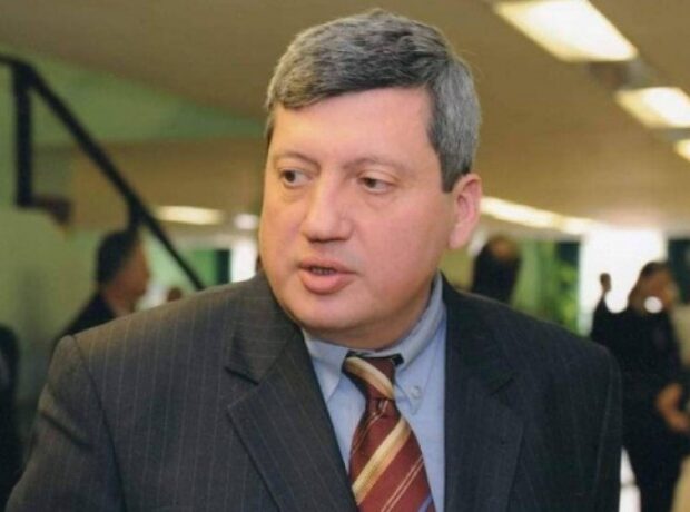 image-1648727702-1582355775-_105007563_tofiqzlfqarov