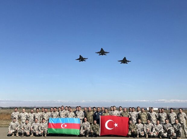 image-1698034337-982ec43c-6972-3927-b3c6-c87870ec4fc2_850