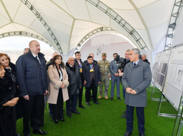 image-65dc7bc80528465dc7bc805285170894842365dc7bc80528165dc7bc805283