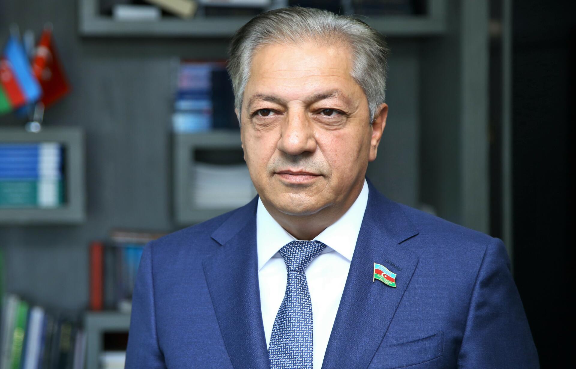 image-cavanshir-feyzi