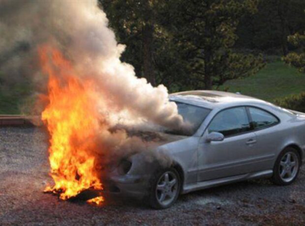 image-1711429864-car_fire_140415